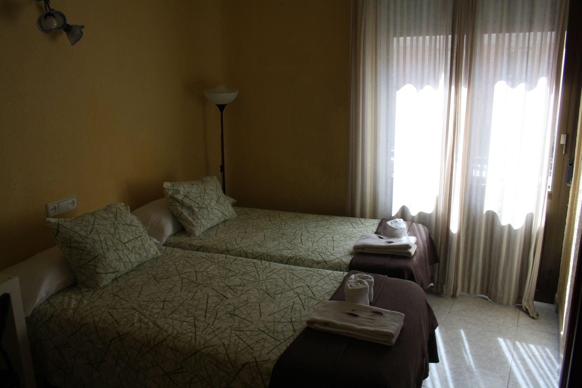 Hostal Rofer Madrid Exterior foto