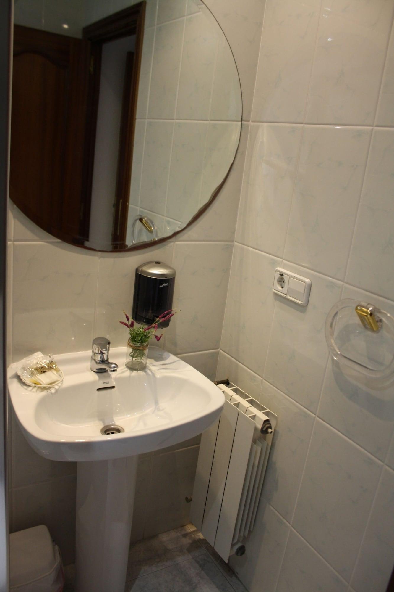 Hostal Rofer Madrid Exterior foto
