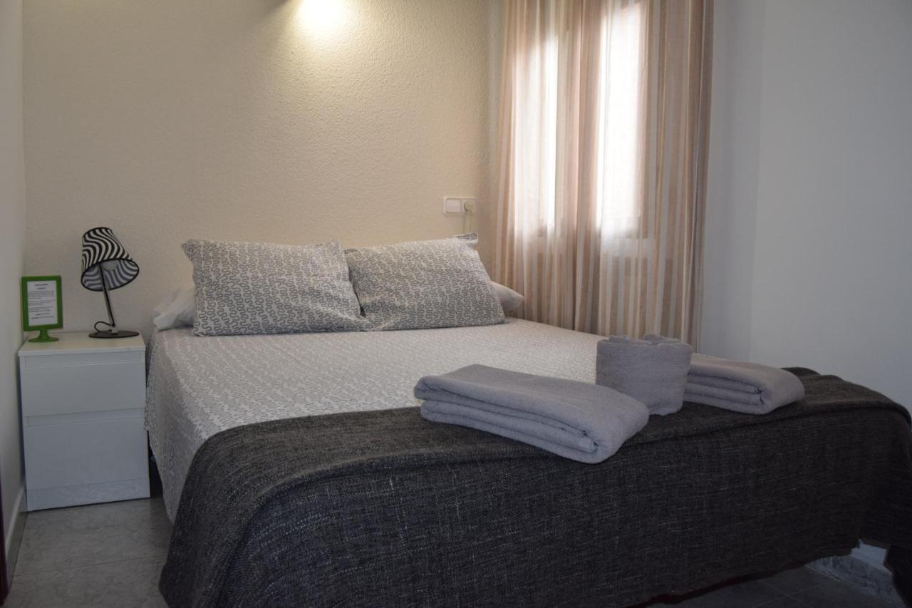 Hostal Rofer Madrid Exterior foto