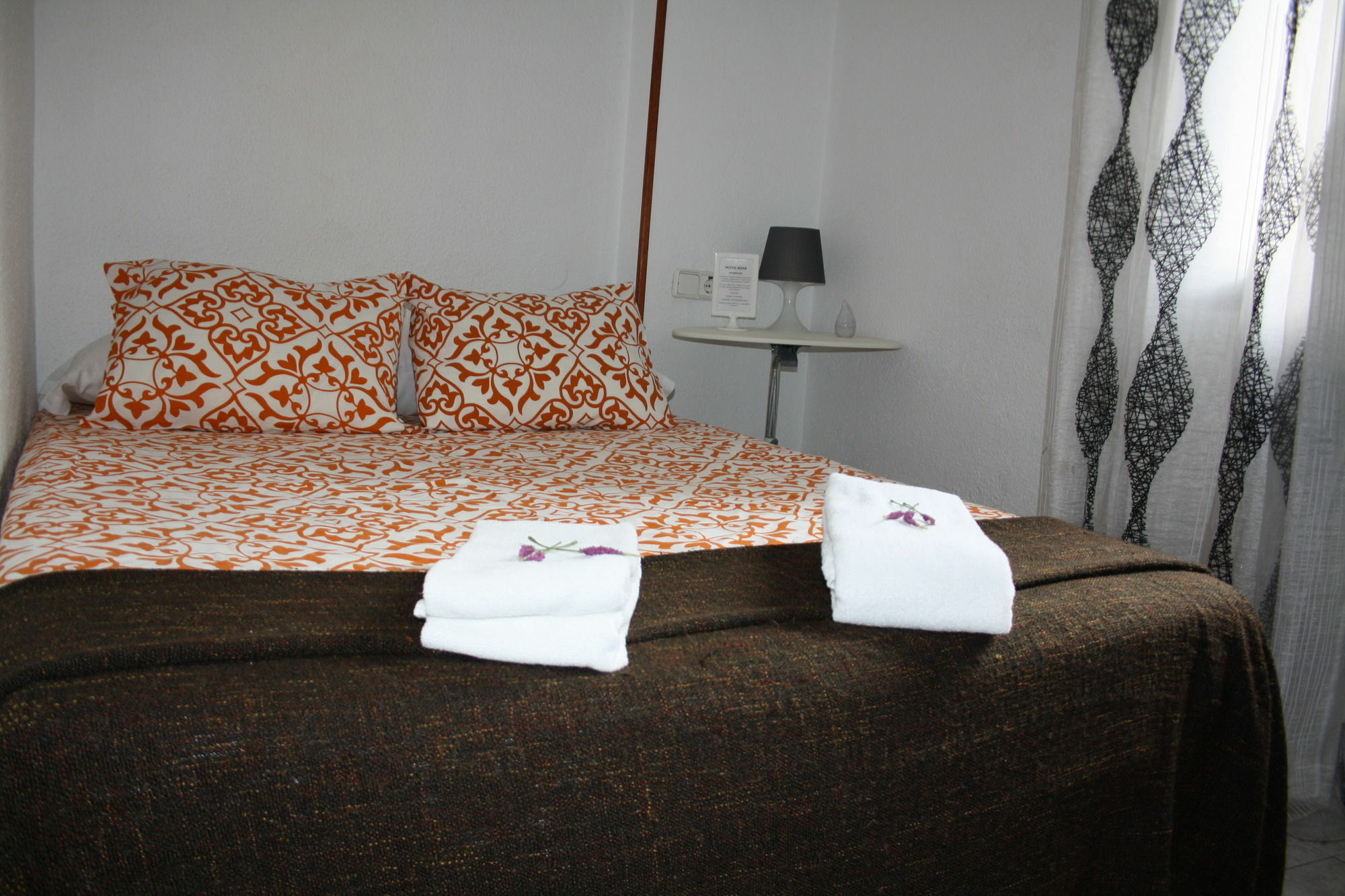 Hostal Rofer Madrid Exterior foto