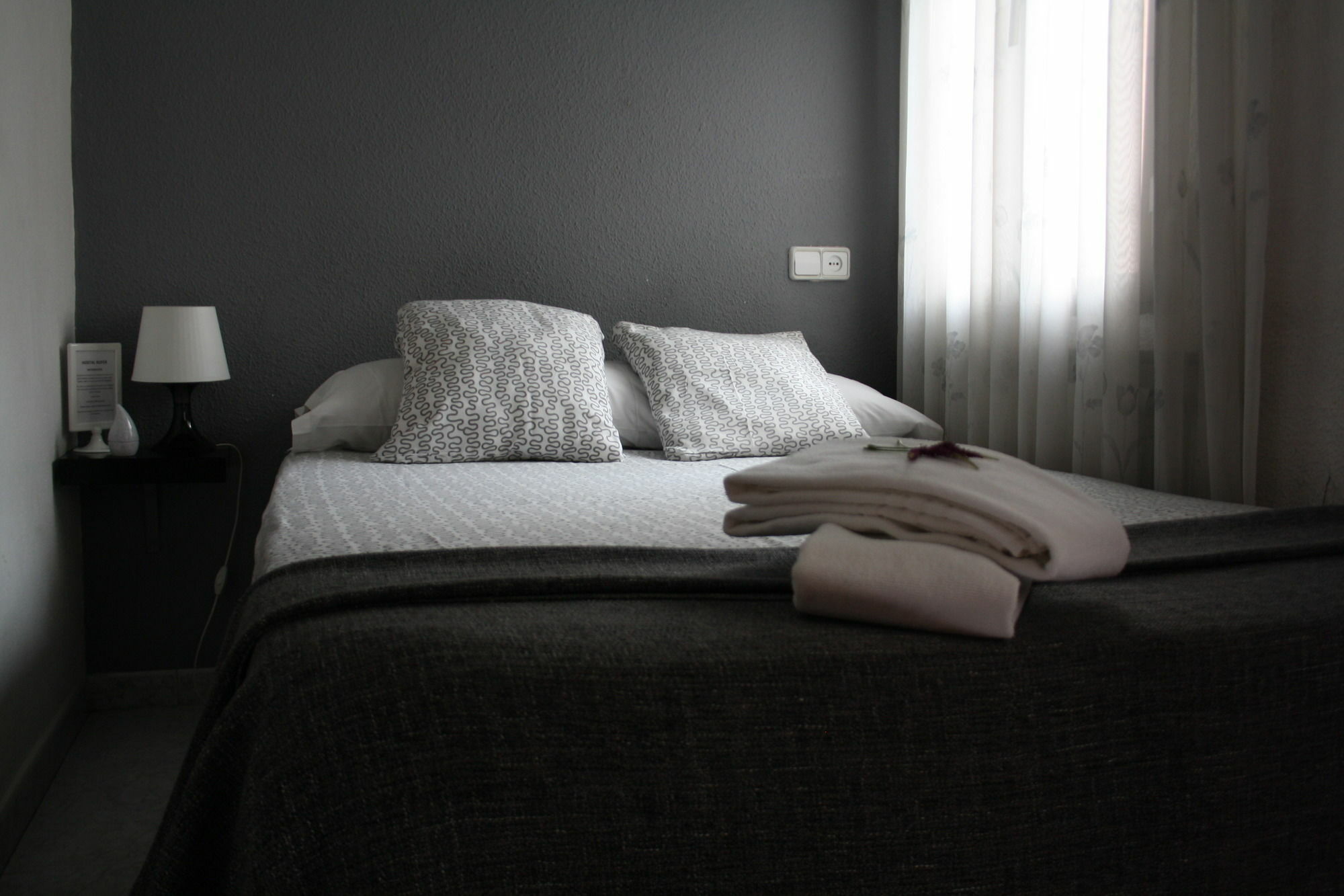Hostal Rofer Madrid Exterior foto